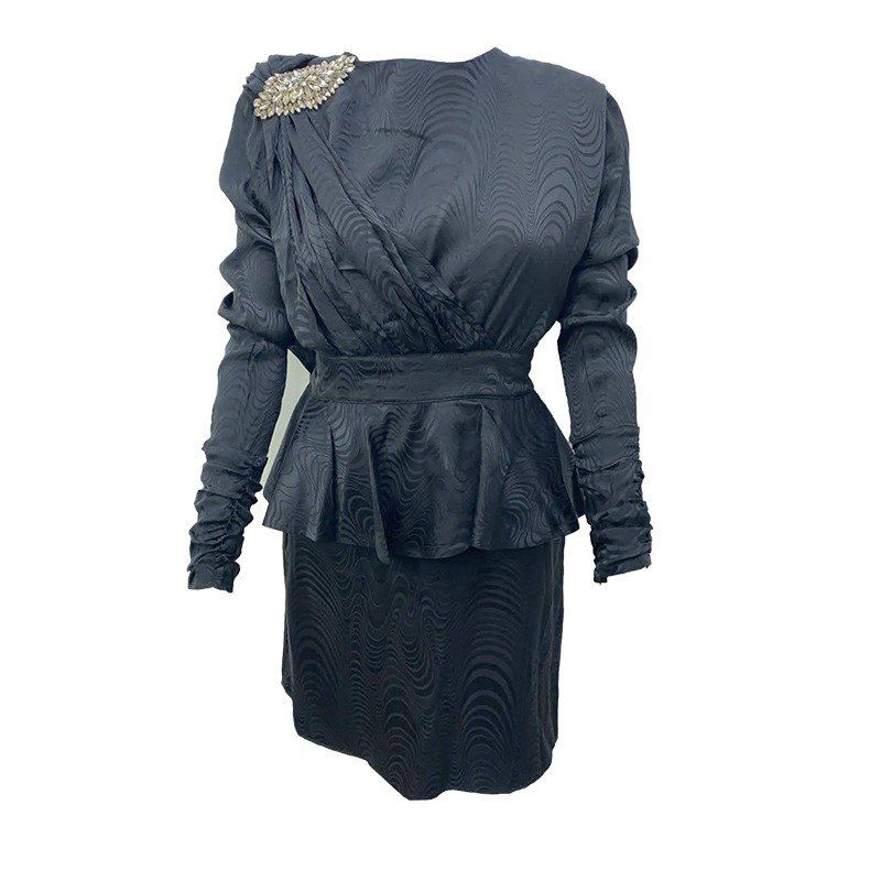 Dodo Bar Or Black Dress With Shoulder DetailSize:M